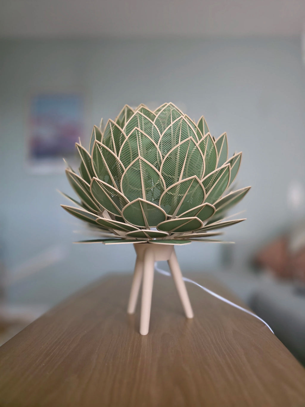 Lush Leaf Lamp