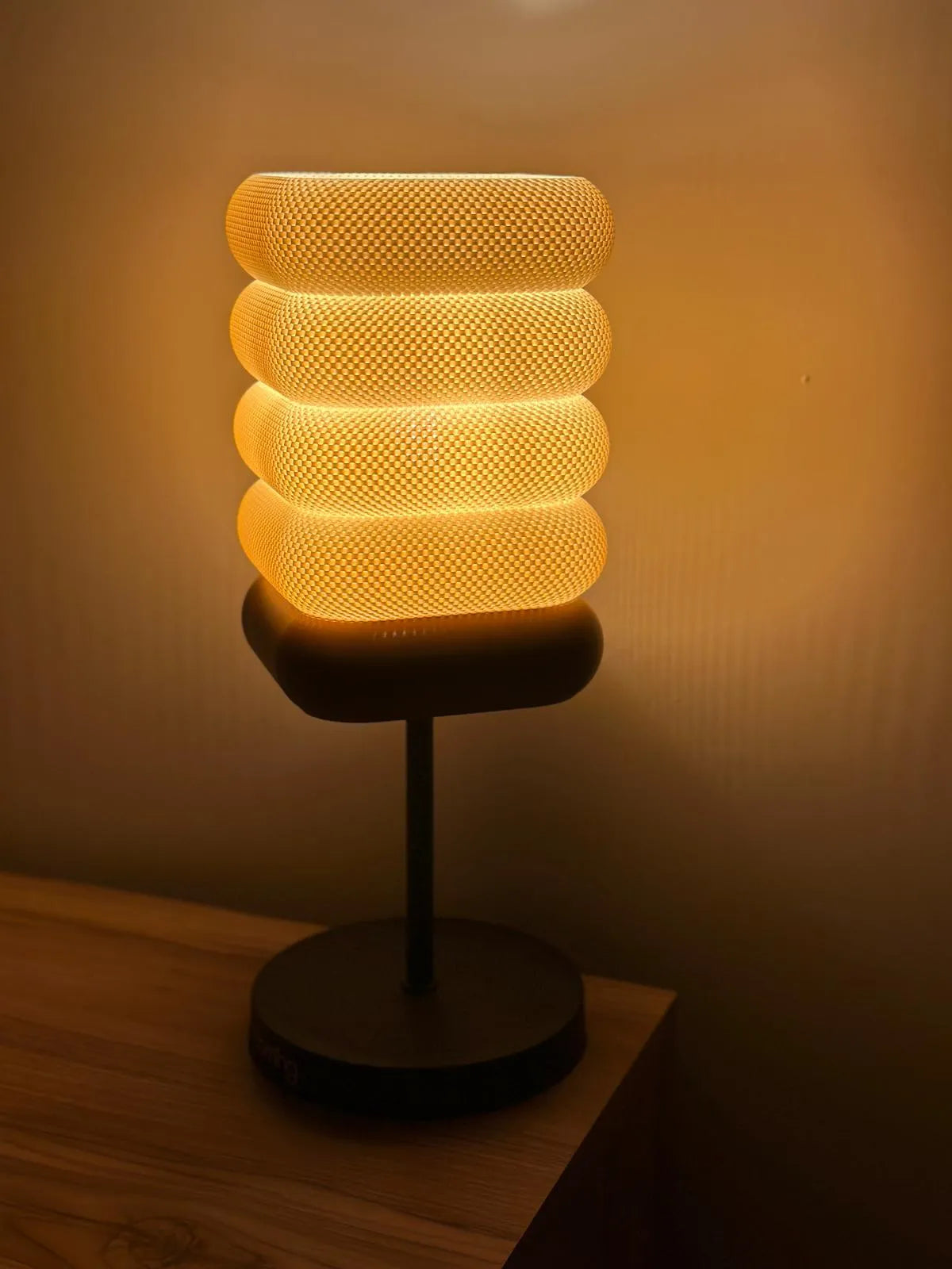 retro lamp with basket structure